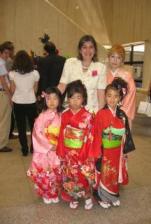 �f�G�ȃR�����r�A��g�@�Ɓ@�����p�Ńu�[�P�V���E�ɏo�������q���B